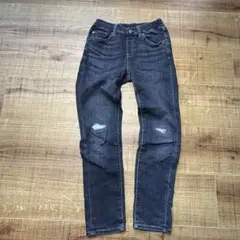 ユニクロ　ダメージデニムパンツ　キッズ　150