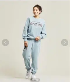 ディズニー &アディダス　コラボスウェット上下