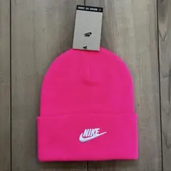 NIKE ニット帽 ピンク フューチュラ ビーニー