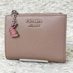 希少【美品】プラダ 二つ折り財布 サフィアーノレザー ピンク うさぎ レディース