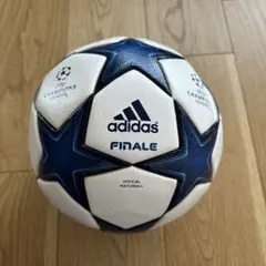 希少 フィナーレ10 サッカーボール 5号球 ジャンク品のサムネイル