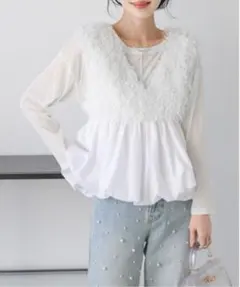 AMELY フェザーフリンジペプラムベストのサムネイル