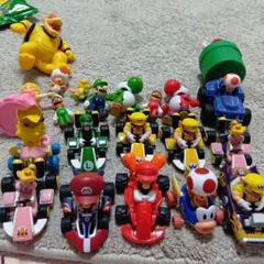 ■マリオカート フィギュアセットスーパーマリオキーホルダーまとめて