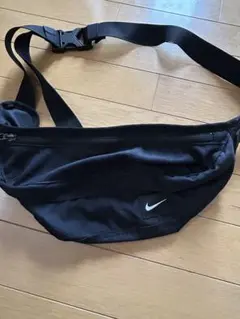 Nike ボディバッグ ブラック