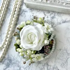 コサージュ　小さめ　白 バラ　くすみブルー　卒業式　入学式　セレモニー　結婚式
