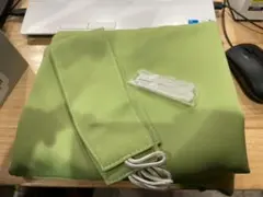 新品 未使用 遮光カーテン 幅100丈80 ライトグリーン 2枚セット