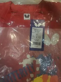 バタフライ Tシャツ Sサイズ 赤