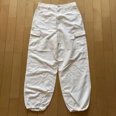 ユニクロ　ホワイト カーゴパンツ ゴムウエスト
