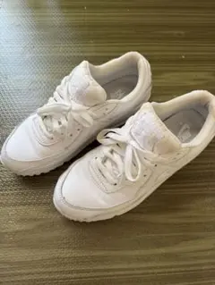 NIKE AIR MAX 90 ホワイト スニーカーのサムネイル