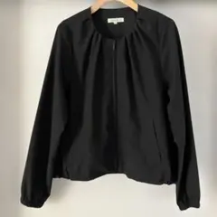 プチオンフルール ショート丈ブルゾン