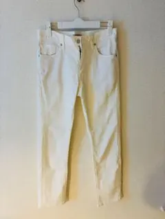 UNIQLO ホワイトデニムパンツ
