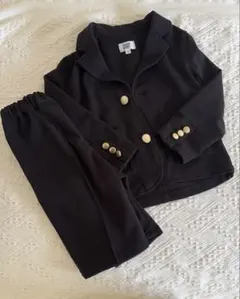 黒フォーマルスーツ ジャケットとパンツセット　110 卒園式　入学式