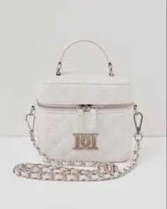 Darich キルティングスクエアミニバッグ 白 WHT シルバー