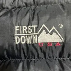 FIRST DOWN ダウンジャケット ブラック/イエロー　リバーシブル