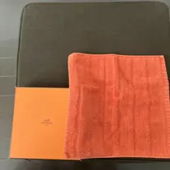 HERMES タオルハンカチ オレンジのサムネイル