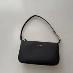 COLE HAAN ブラック ショルダーバッグ／クロのサムネイル