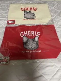 【新品未開封】CHÉRIE ヒグチユウコ 限定LEOトート２種類缶バッチ付きのサムネイル