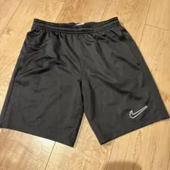 ナイキハーフパンツ M ブラック