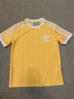 adidas S 新品未使用品　tシャツ チーム　イエロー　黄色のサムネイル