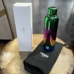 2025年最新】Fendi 水筒の人気アイテム - メルカリ