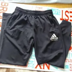 ♥️adidasメンズ♥️ＬSize
