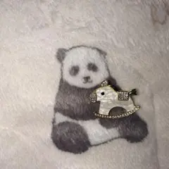 新品新作ロッキングホース ブローチお馬ちゃん