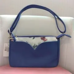 新品タグ付き　 青いショルダーバッグ フラワープリント付き　２WAY