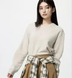 UNIQLOソフトニットフリースVネックT ナチュラル Lサイズ