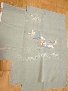 着物 正絹 シルク ハギレ 淡緑色