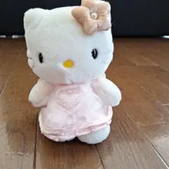 ハローキティ ピンクドレス ぬいぐるみ