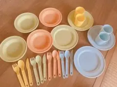 おままごとセット おもちゃ ピクニック用　カラフル食器セット 16点