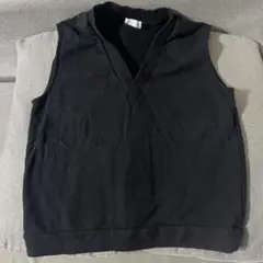 SIMPLICITE ブラック Vネック ノースリーブ ニットベスト