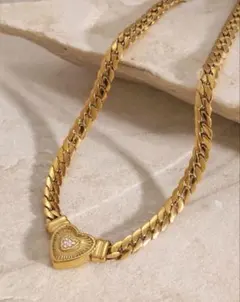 週末限定値下 MISY JEWELRY ハート サージカルステンレス　ネックレス