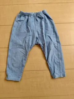 ベビー レギンス 90 ライトブルー ユニクロ　リラックスフィット