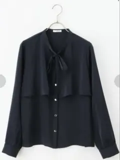 美品☆ honeys ケープ風ブラウス ネイビー 長袖 Sのサムネイル