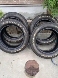 ハイエース ナスカー 215/60R17 109/107R ホワイトレター - メルカリ