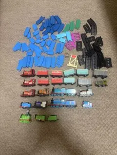 プラレールシリーズ レールと車両セット　トーマス