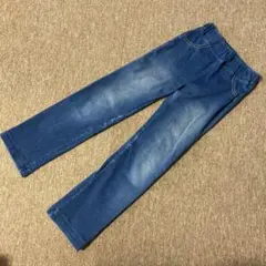 Item thumbnail for item e570b02c-e2d0-41e8-9305-fb78eeea63b2