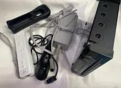 ジャンク品　Wii本体　付属品不足あり