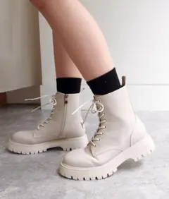 byあしながおじさん　厚底レースアップブーツ