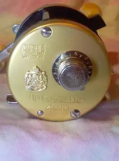 ABU ambassadeur 2500 CI ゴールド 新品・未使用品 2026年最新】アンバサダー 2500C ゴールドの人気アイテム - メルカリ