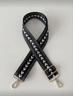 ショルダーバッグストラップ　ハートブラック