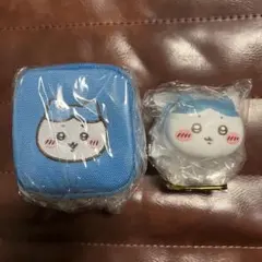 ちいかわ　カラビナ付き　刺繍スクエア　ミニポーチ　ハチワレ