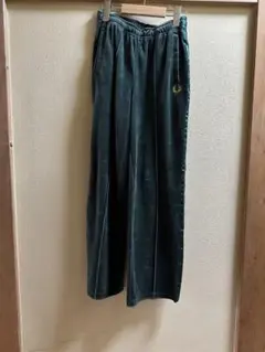 Fred Perry ベロアトラックパンツ Sサイズのサムネイル
