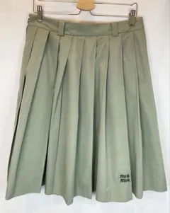 超美品！miumiu ミュウミュウ プリーツ スカート 40 miu 良品 miumiu ミュウミュウ タック プリーツ スカート フレア