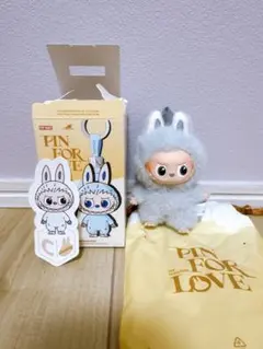 【正規品】ラブブ イニシャル pin for love「C」