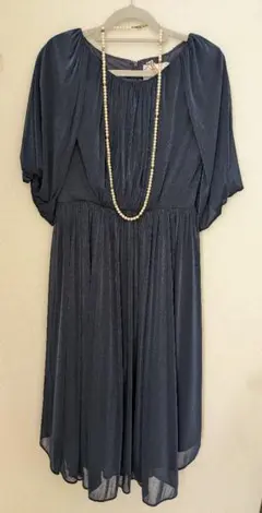 【アーバンリサーチ】パーティドレス　結婚式　膝下丈　ネイビー　フレア