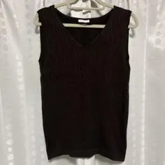 GU 리브 V 넥 베스트 탱크 탑 브라운