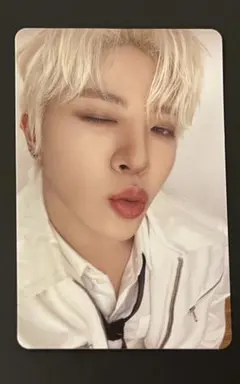 treasure ジョンファン 10,000円 1万円 トレカ POPUP