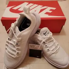 【新品、タグ付】WMNS NIKE AIR MAX AXIS 23.5